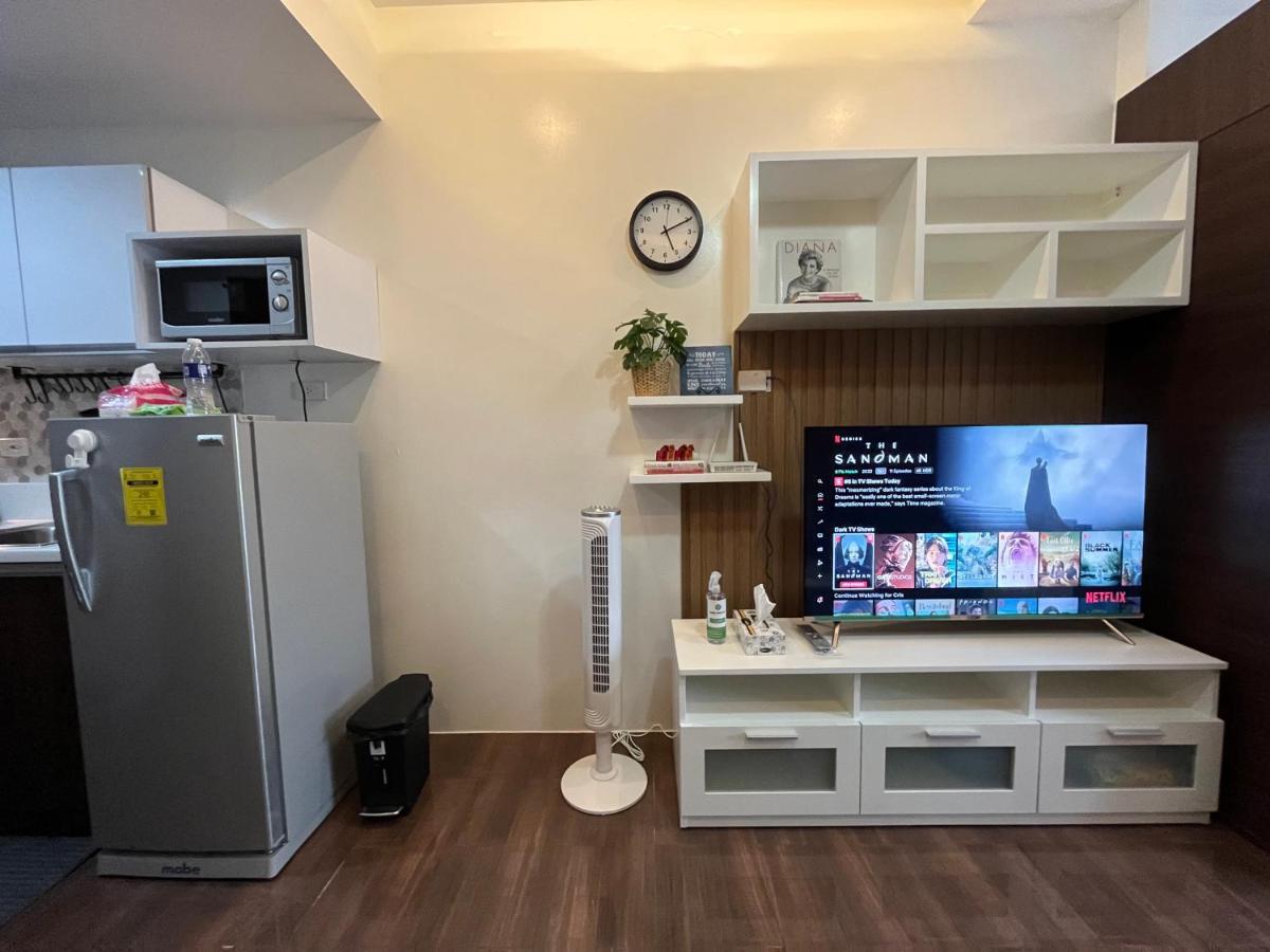 Homey 1 Bedroom Unit At Air Residences Makati City Kültér fotó