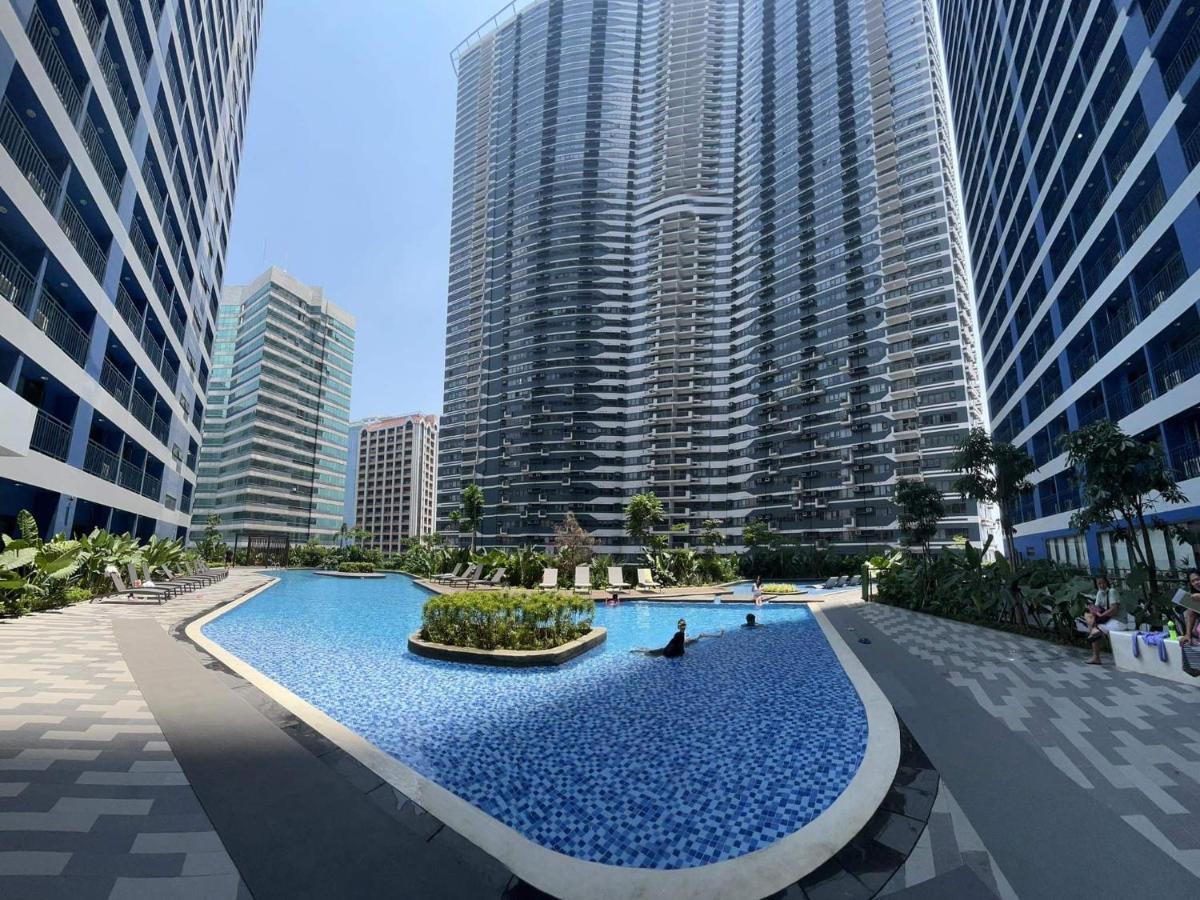Homey 1 Bedroom Unit At Air Residences Makati City Kültér fotó